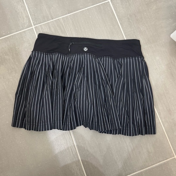 lululemon athletica Pleat to Street Skirt II - Picture 5 of 7